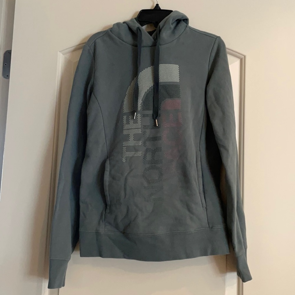 North face sweater
